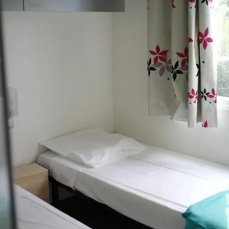 Camping 4 Etoiles - Piscine - Ccbbecd