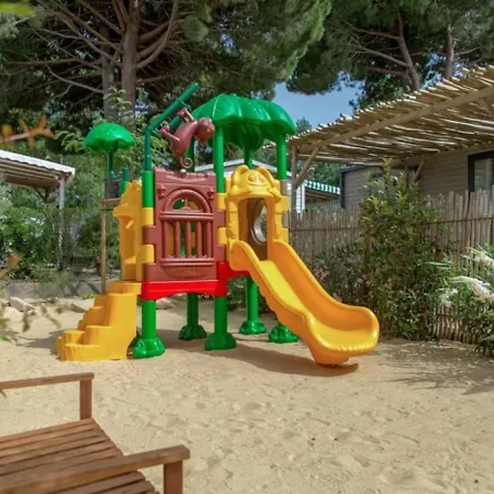 Camping 4 étoiles - Piscine - Ccbbecd *