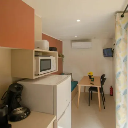 Camping 4 étoiles - Piscine - Ccbbecd