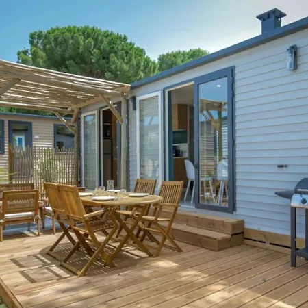 Camping 4 étoiles - Piscine - Ccbbecd