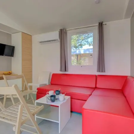 4 étoiles - Piscine - Ccbbecd Camping