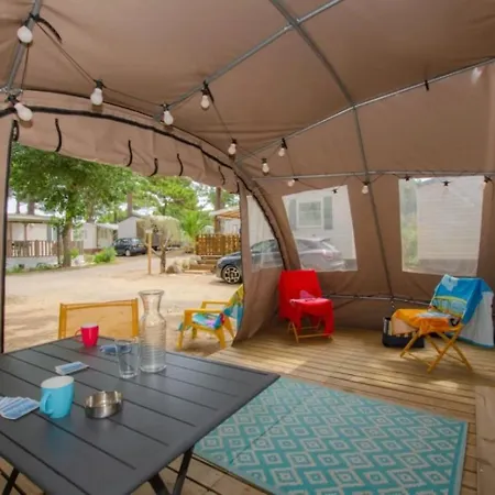4 étoiles - Piscine - Ccbbecd Camping Le Grau d'Agde