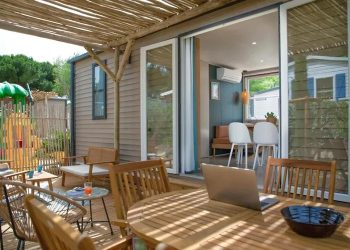 4 Etoiles - Piscine - Ccbbecd Parque de Campismo Le Grau-dʼAgde