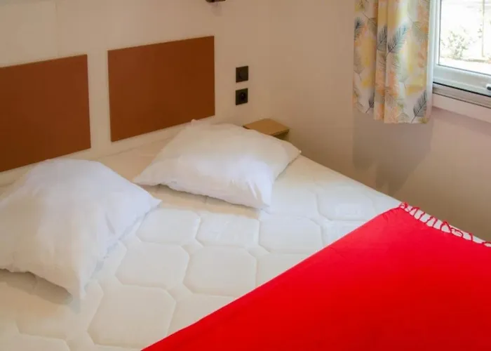 4 Etoiles - Piscine - Ccbbecd Parque de Campismo *