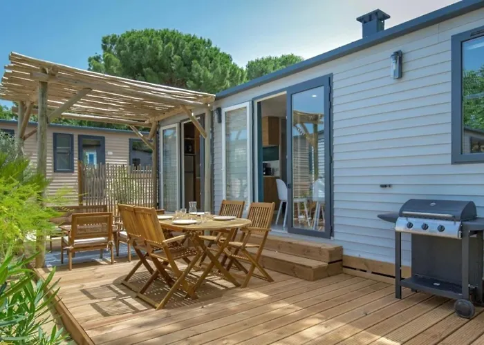 Parque de Campismo 4 Etoiles - Piscine - Ccbbecd