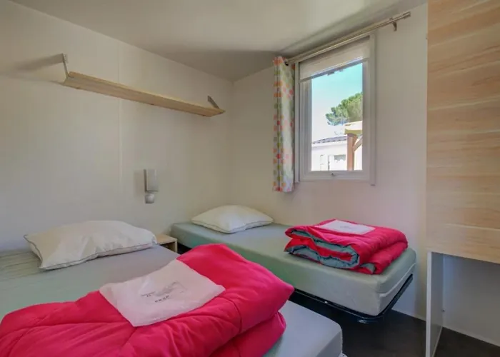 4 Etoiles - Piscine - Ccbbecd مكان تخييم Le Grau-dʼAgde